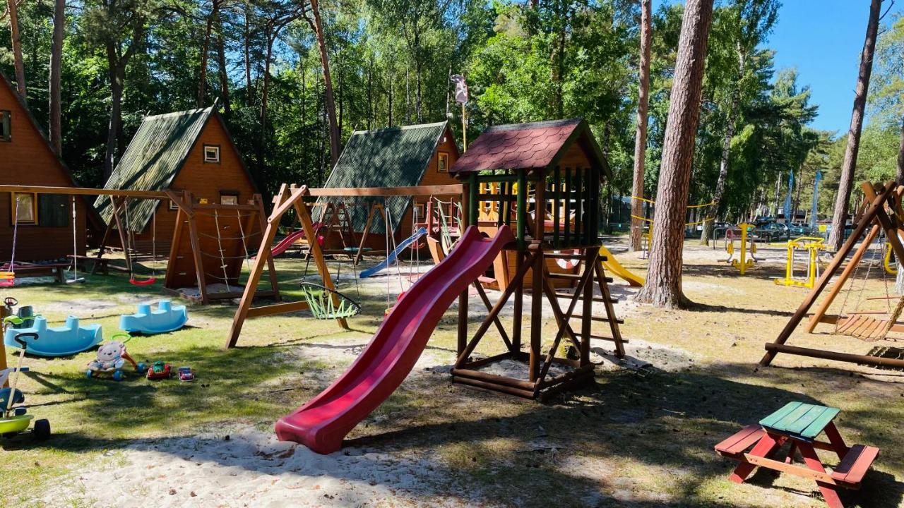 Domki Letniskowe Maja Pogorzelica  Exteriör bild